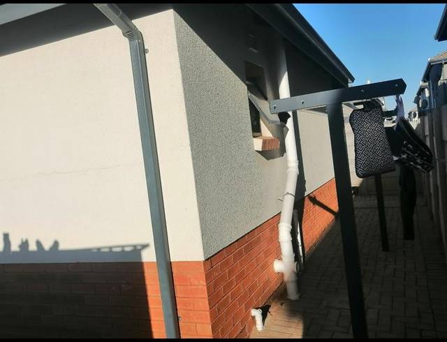 3 BEDROOM HOUSE FOR SALE IN ALBERTSDAL